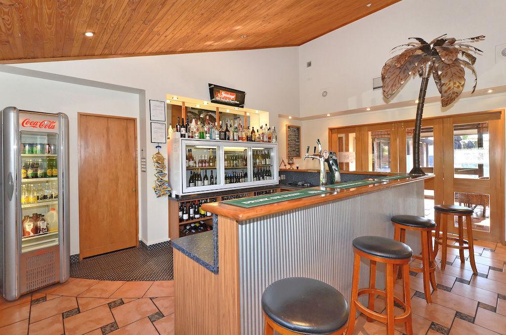 Hotel Riverside Marlborough 4*