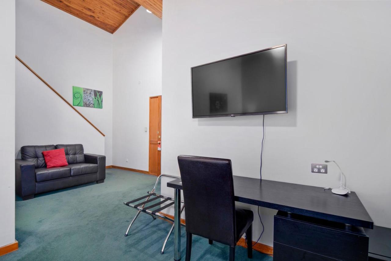 Riverside Marlborough Hotel 4*