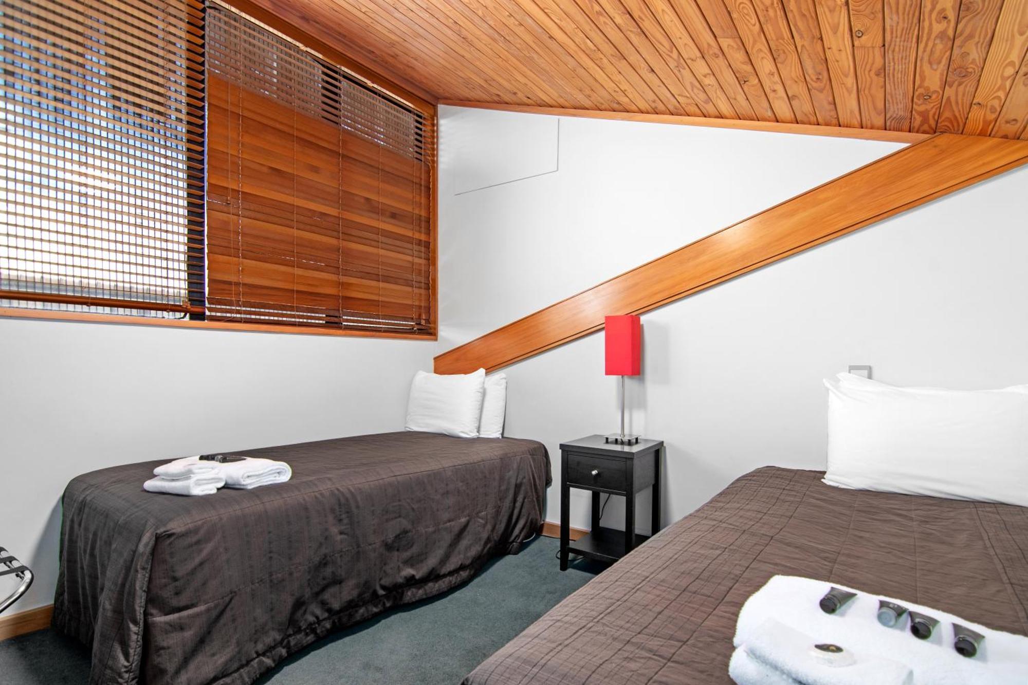 Hotel Riverside Marlborough 4*