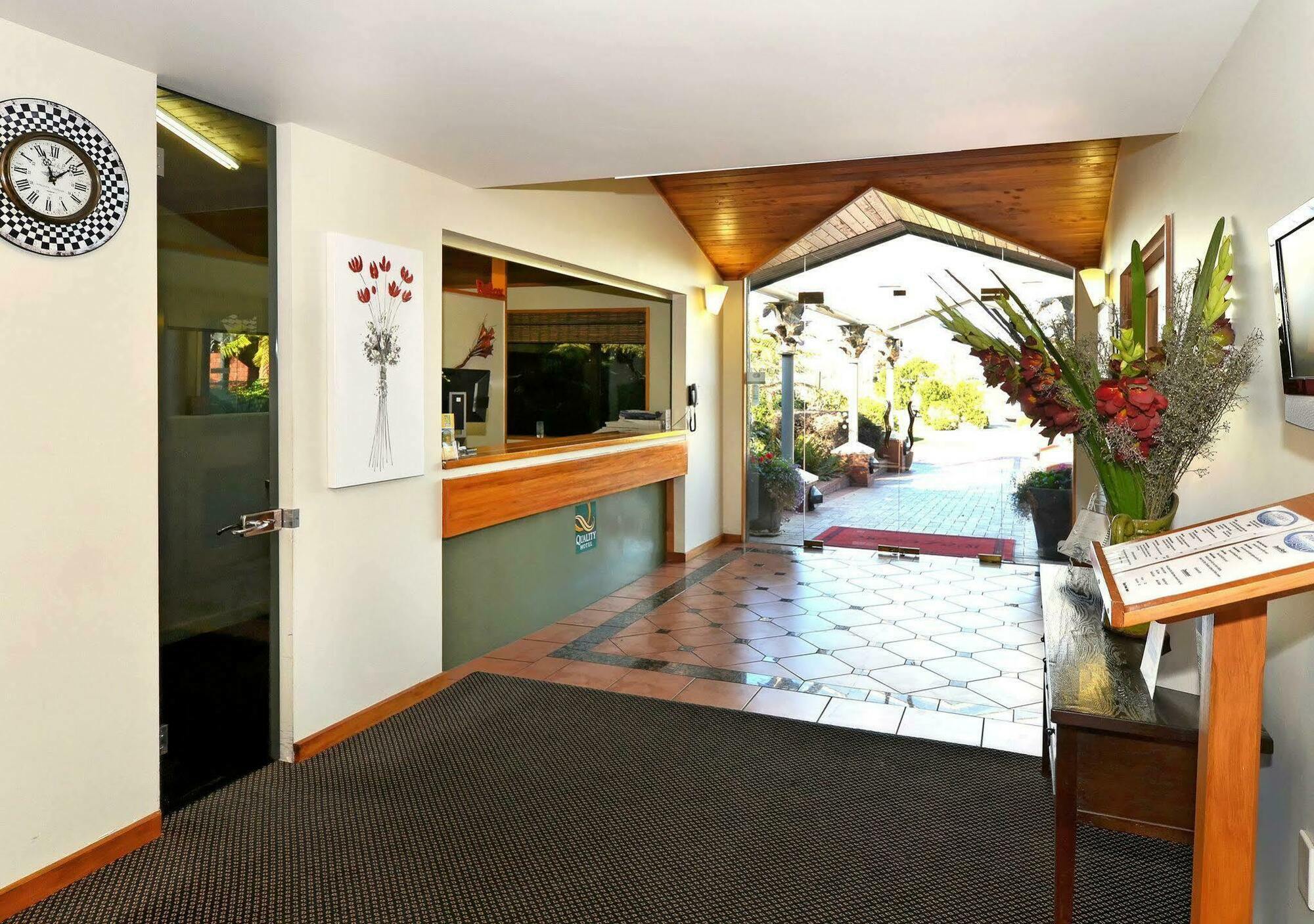 Hotel Riverside Marlborough 4*